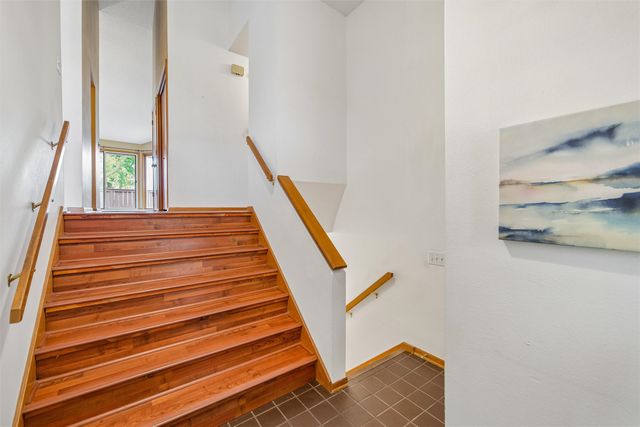 5618 Linden Circle, Johnston, IA 50131