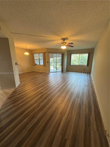 1300 SW 125th Ave 314K, Pembroke Pines, FL 33027
