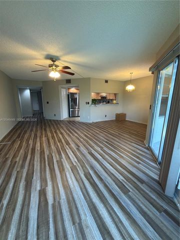 1300 SW 125th Ave 314K, Pembroke Pines, FL 33027