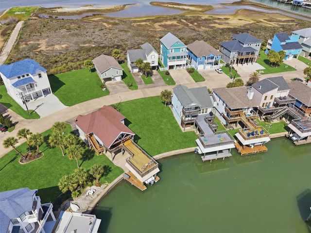 00 Bay Vista, Galveston, TX 77554