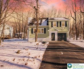 64 Shawnee Trail, Penn Forest Twp, PA 18210
