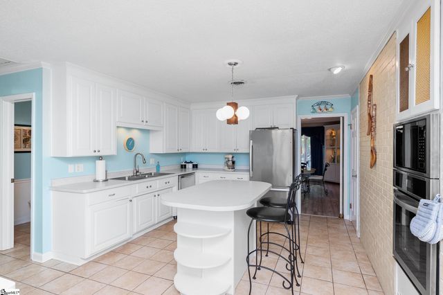 30 Pinto Court, Spartanburg, SC 29307