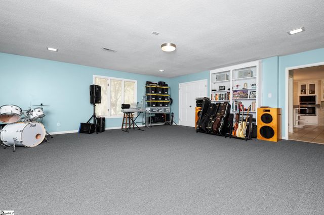 30 Pinto Court, Spartanburg, SC 29307