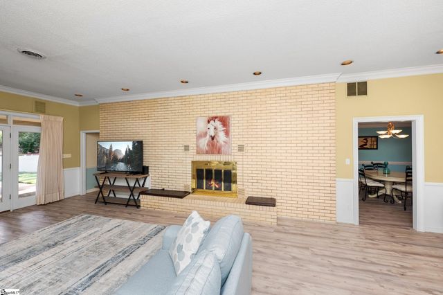 30 Pinto Court, Spartanburg, SC 29307