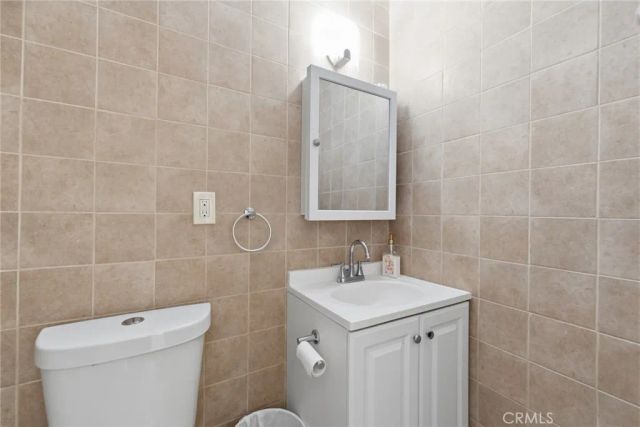 706 E Palmer, Compton, CA 90221