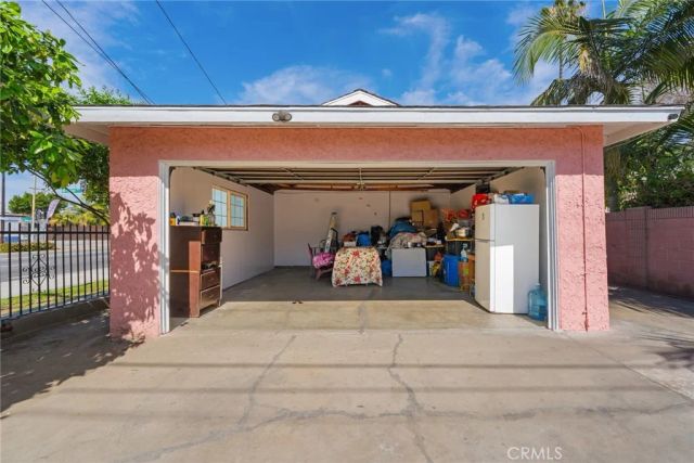 706 E Palmer, Compton, CA 90221