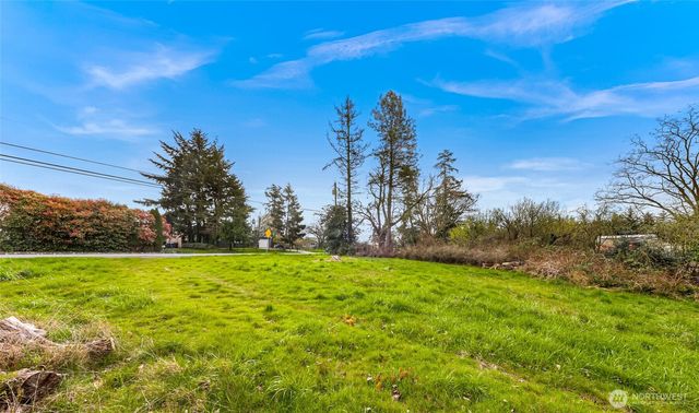 427 SE Ely Street, Oak Harbor, WA 98277