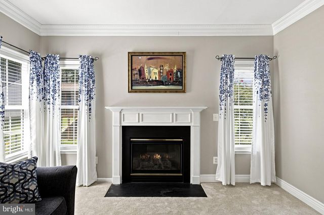 5 LAKEWIND LN, Stafford, VA 22554