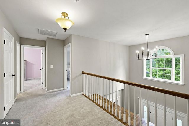 5 LAKEWIND LN, Stafford, VA 22554