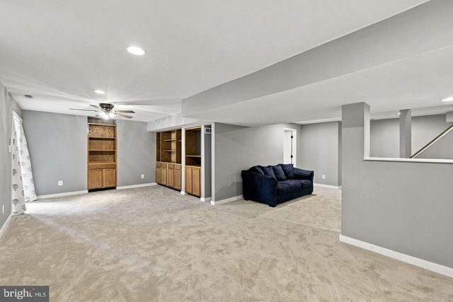5 LAKEWIND LN, Stafford, VA 22554
