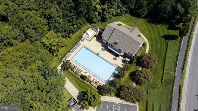 5 LAKEWIND LN, Stafford, VA 22554