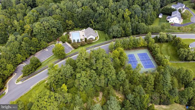 5 LAKEWIND LN, Stafford, VA 22554