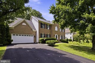 5 LAKEWIND LN, Stafford, VA 22554