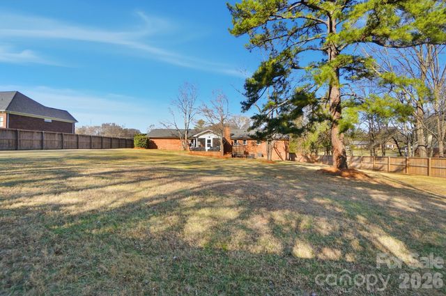 4214 Glen Haven Drive SW, Concord, NC 28027