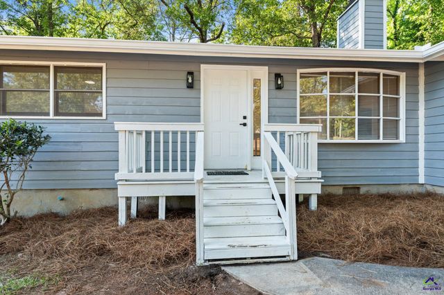 213 Dogwood Glen Dr, Centerville, GA 31028