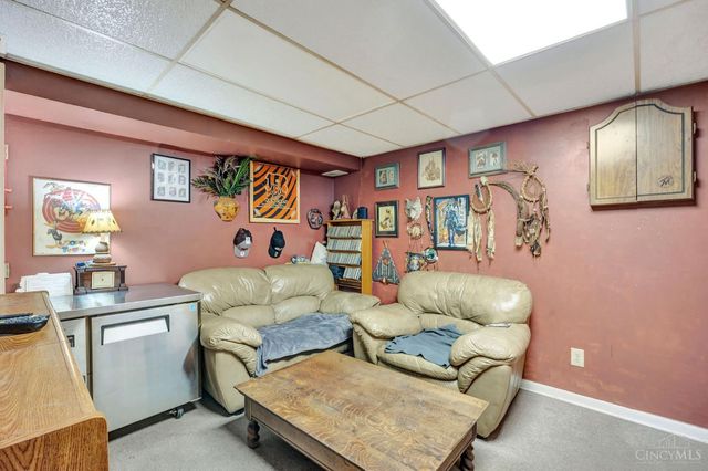 5525 Whispering, Cincinnati, OH 45247