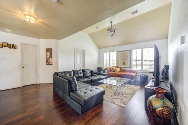 15407 Downford Drive, Tomball, TX 77377