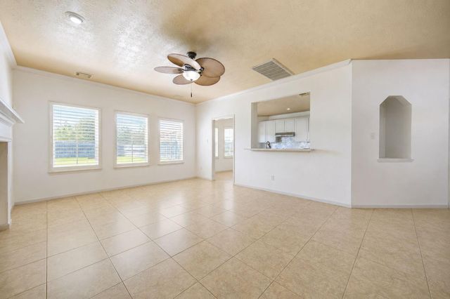15407 Downford Drive, Tomball, TX 77377