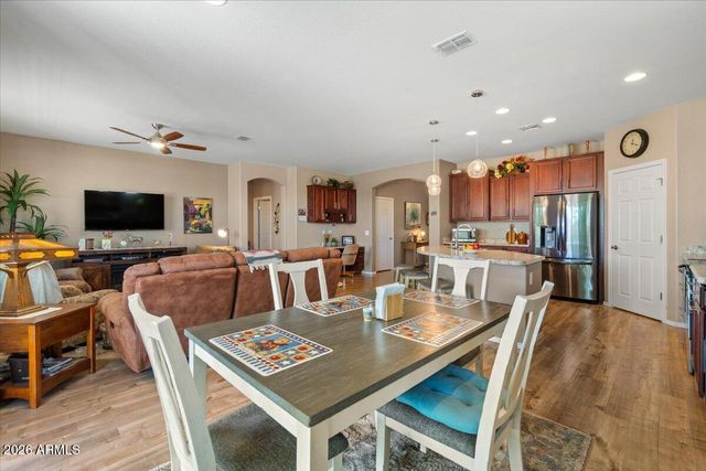 5807 W CINDER BROOK Way, Florence, AZ 85132