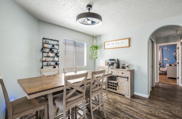 3520 Morgan Meadows Drive NE, Rio Rancho, NM 87144