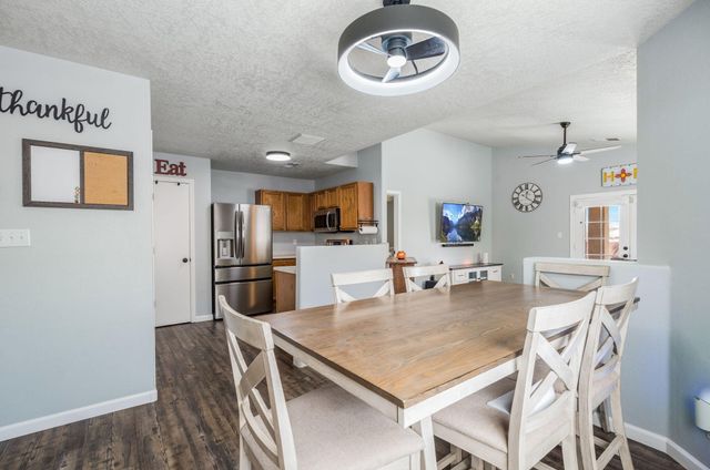 3520 Morgan Meadows Drive NE, Rio Rancho, NM 87144