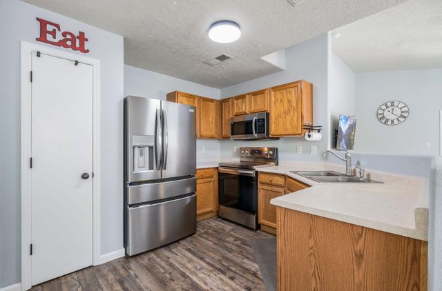 3520 Morgan Meadows Drive NE, Rio Rancho, NM 87144