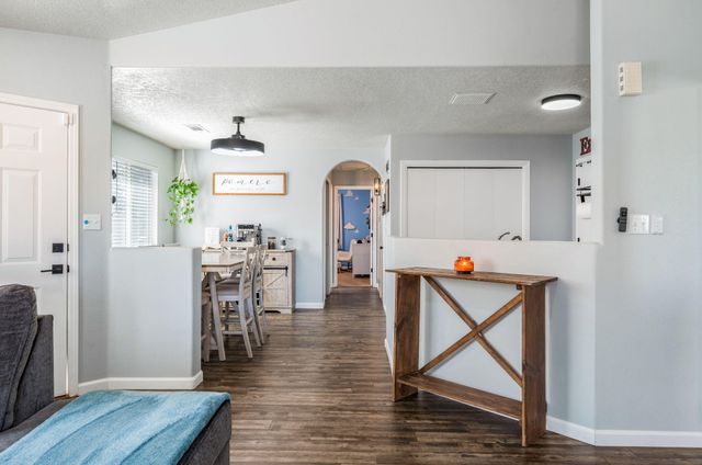 3520 Morgan Meadows Drive NE, Rio Rancho, NM 87144