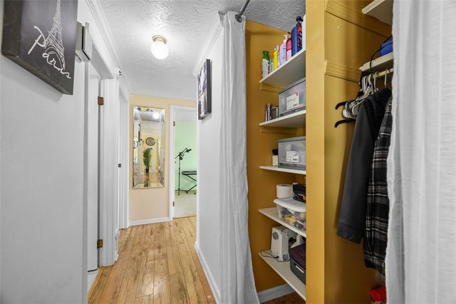 1157 Lebanon School Rd, West Mifflin, PA 15122