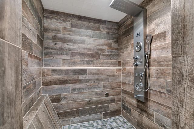 10330 W Lake Road, Rice, MN 56367