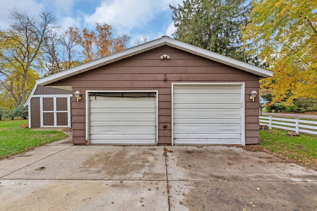 10330 W Lake Road, Rice, MN 56367