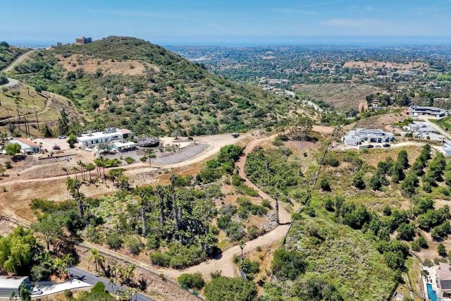 0 Buena Creek Rd 39, Vista, CA 92084