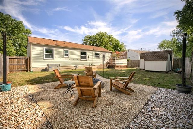 853 Berkshire TER, Hampton, VA 23666