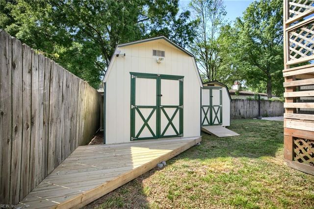 853 Berkshire TER, Hampton, VA 23666