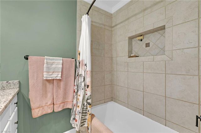853 Berkshire TER, Hampton, VA 23666