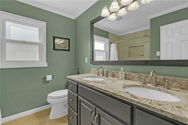 853 Berkshire TER, Hampton, VA 23666