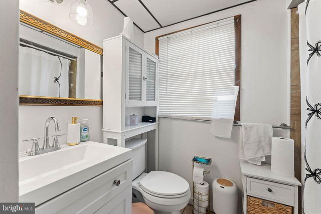 2712 LAFAYETTE BLVD, Fredericksburg, VA 22408