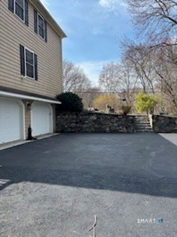 1620 North Peters Lane, Stratford, CT 06614