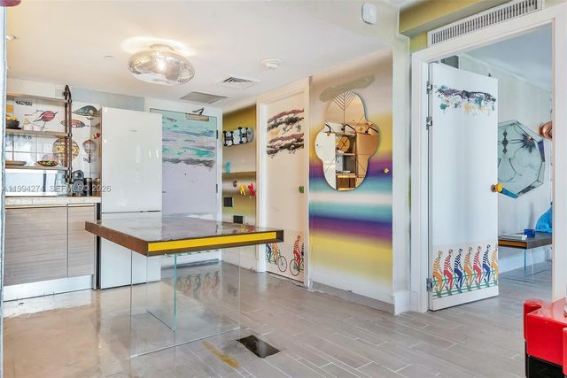 1100 W Ave 1020 1020, Miami Beach, FL 33139