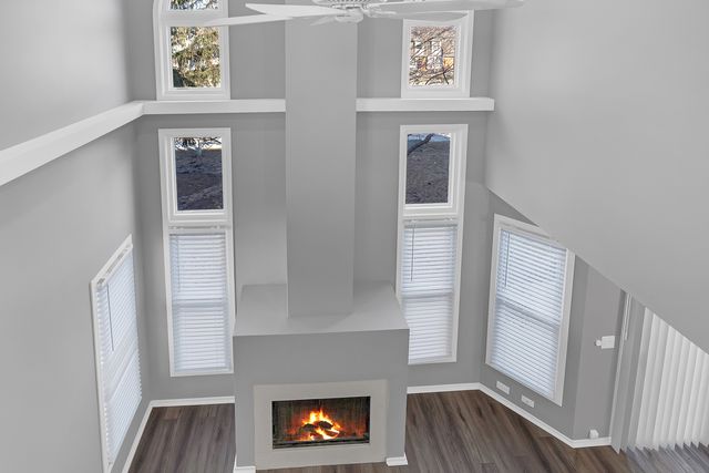 730 HAMILTON Circle, Schaumburg, IL 60194