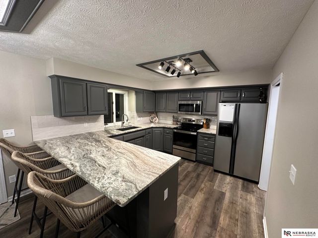 14933 K Street, Omaha, NE 68137