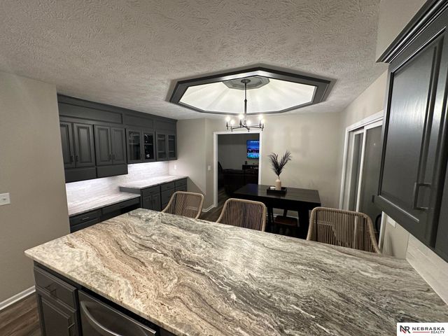 14933 K Street, Omaha, NE 68137