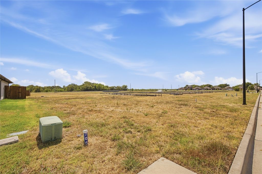 705 Greyson Lane, Greenville, TX 75402