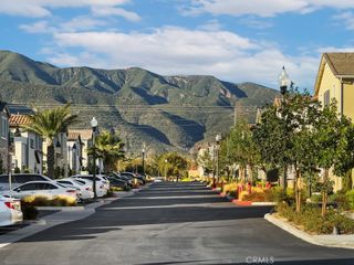 5664 Kate Way 3, Fontana, CA 92336