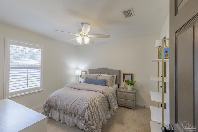 7244 Reef St, Navarre, FL 32566