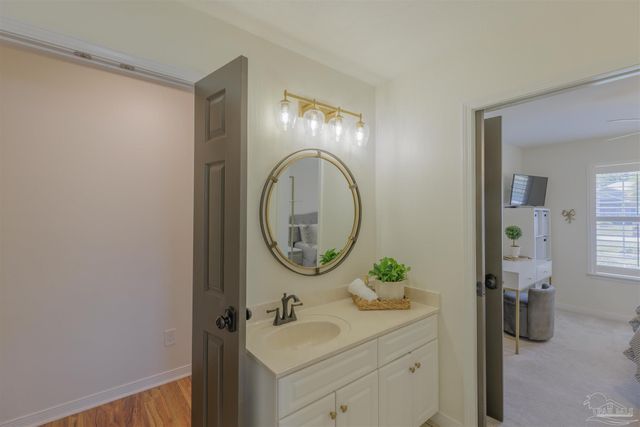 7244 Reef St, Navarre, FL 32566