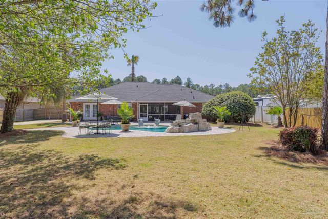 7244 Reef St, Navarre, FL 32566