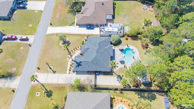 7244 Reef St, Navarre, FL 32566