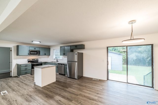 307 Meadowbrook Drive, Huntsville, AL 35803