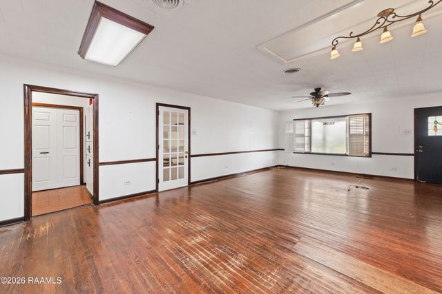 222 Madge Street, Breaux Bridge, LA 70517