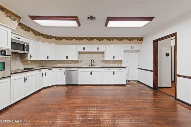 222 Madge Street, Breaux Bridge, LA 70517